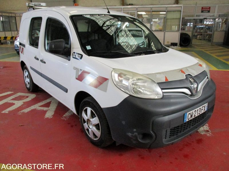 Renault Kangoo - 2013 - 119998 kms - Mazs furgons: foto 1 Renault Kangoo - 2013 - 119998 kms - Mazs furgons: foto 1