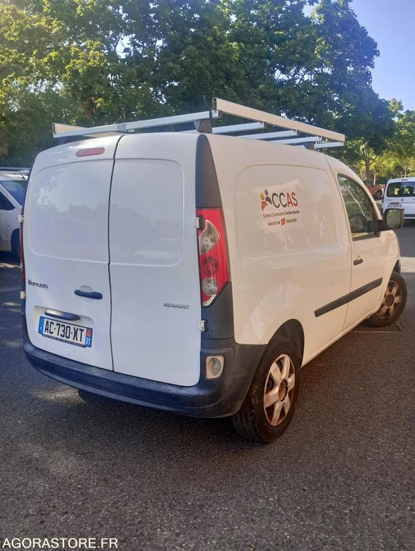 Renault Kangoo 6CV 136506 kms 2009 - Mazs furgons: foto 2 Renault Kangoo 6CV 136506 kms 2009 - Mazs furgons: foto 2