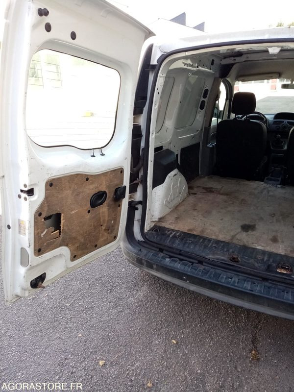 Renault Kangoo - Mazs furgons: foto 5 Renault Kangoo - Mazs furgons: foto 5