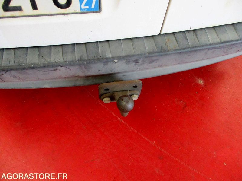 Renault Kangoo Maxi - 2014 - 118503 kms - Mazs furgons: foto 5 Renault Kangoo Maxi - 2014 - 118503 kms - Mazs furgons: foto 5