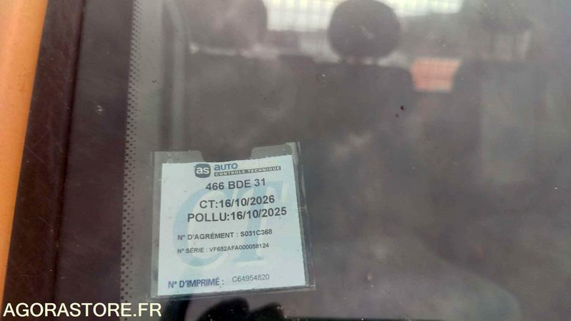 Komercauto pašizgāzējs Renault Mascotte - 2003 - 209464kms - 466BDE31: foto 12 Komercauto pašizgāzējs Renault Mascotte - 2003 - 209464kms - 466BDE31: foto 12