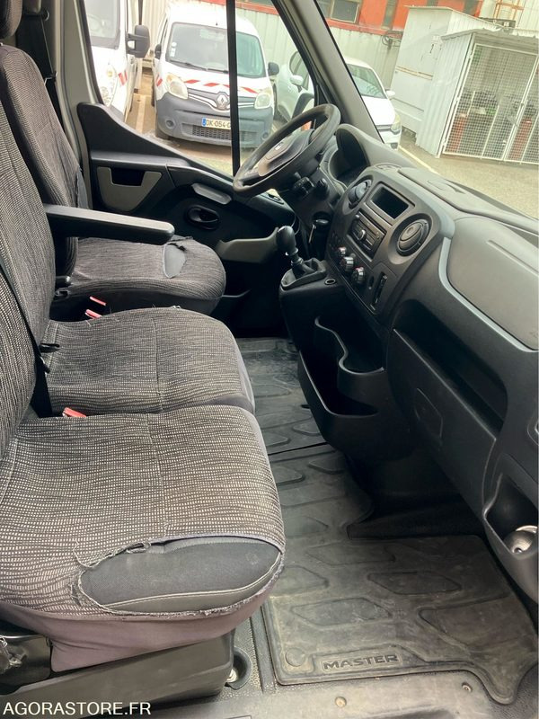 Renault Master - 2015 - 270404kms (P1511963) - Kravas mikroautobuss: foto 5 Renault Master - 2015 - 270404kms (P1511963) - Kravas mikroautobuss: foto 5