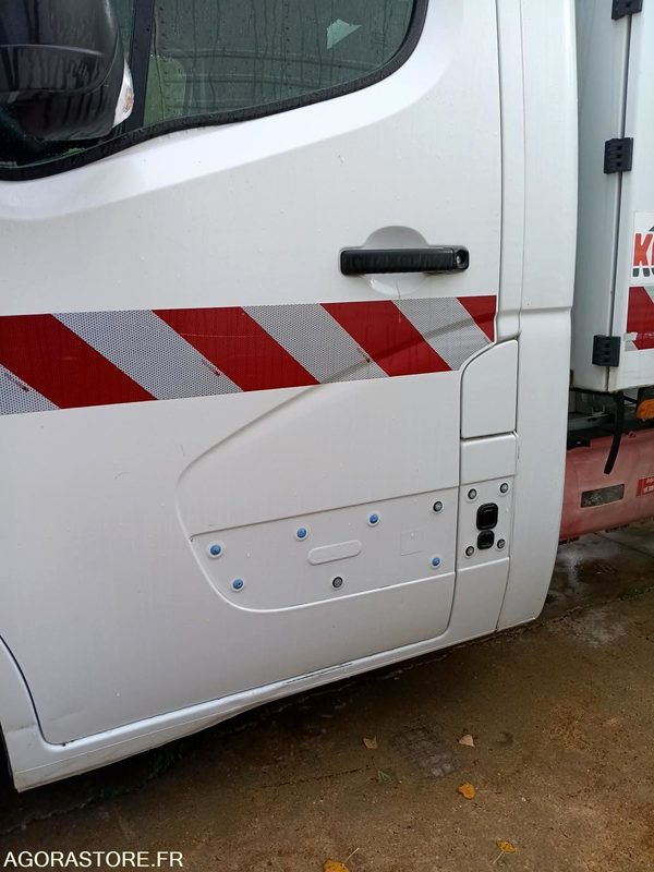 Renault Master Benne - 37900 km - 2018 - Komercauto pašizgāzējs: foto 4 Renault Master Benne - 37900 km - 2018 - Komercauto pašizgāzējs: foto 4