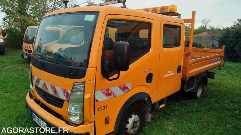 Renault Maxity - 2008 - 192910kms - 469cgt31 - Komercauto pašizgāzējs: foto 1 Renault Maxity - 2008 - 192910kms - 469cgt31 - Komercauto pašizgāzējs: foto 1