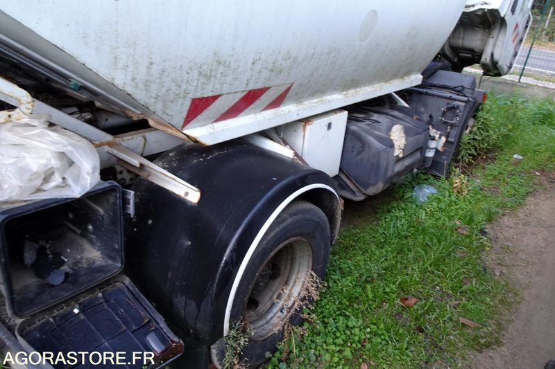 Renault Midlum 220 DXI - Vieglā automašīna: foto 5 Renault Midlum 220 DXI - Vieglā automašīna: foto 5