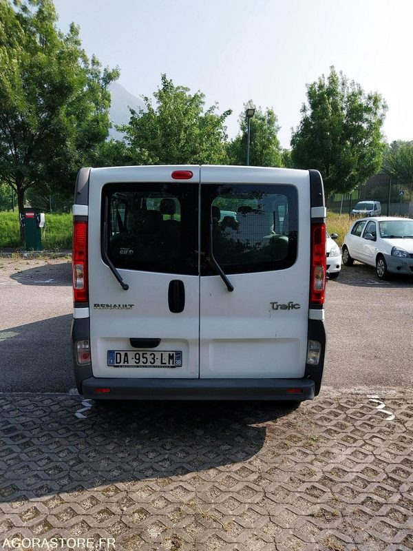 Renault Trafic 9 places DA-953-LM de 2013 avec 135 698 kms - Mikroautobuss, Pasažieru furgons: foto 5 Renault Trafic 9 places DA-953-LM de 2013 avec 135 698 kms - Mikroautobuss, Pasažieru furgons: foto 5