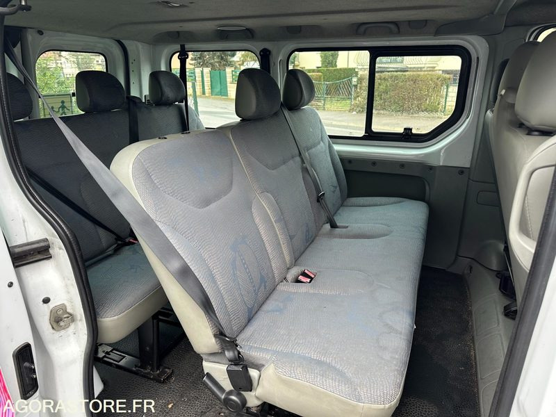 Renault Trafic 9 places / EG-558-SZ / 463 561kms - Mikroautobuss, Pasažieru furgons: foto 5 Renault Trafic 9 places / EG-558-SZ / 463 561kms - Mikroautobuss, Pasažieru furgons: foto 5