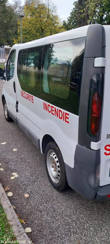 Renault Trafic VP vitré- 2002 - 127320kms - Mazs furgons: foto 5 Renault Trafic VP vitré- 2002 - 127320kms - Mazs furgons: foto 5