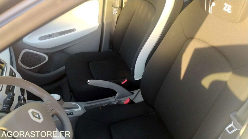 Vieglā automašīna Renault Zoe - 2016: foto 11