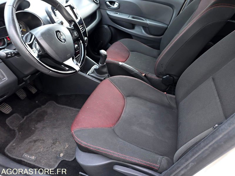 Renault clio iv 1.5 dci clim régulateur 5 places - Vieglā automašīna: foto 5 Renault clio iv 1.5 dci clim régulateur 5 places - Vieglā automašīna: foto 5