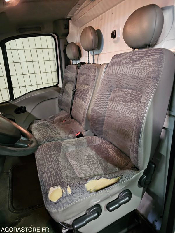 Renault master - 2006 - 52027kms - 9642 ZM 93 - Kravas mikroautobuss: foto 5 Renault master - 2006 - 52027kms - 9642 ZM 93 - Kravas mikroautobuss: foto 5