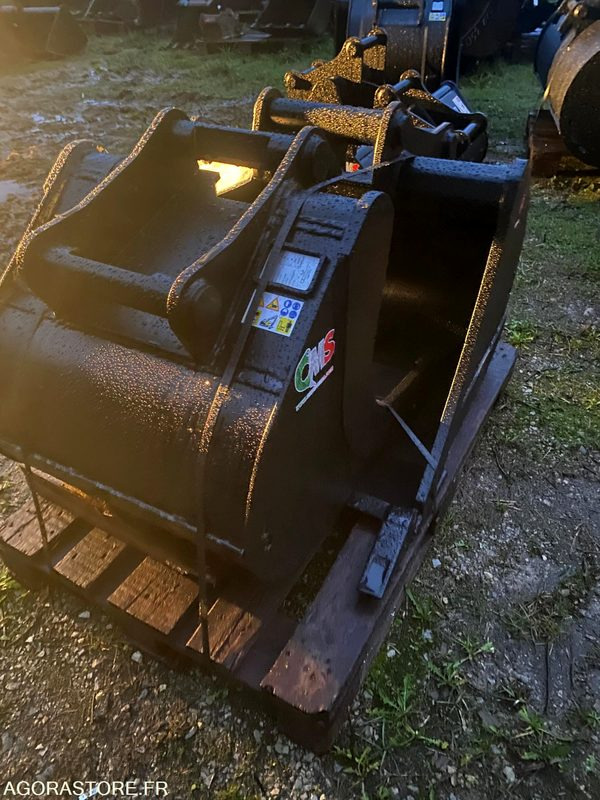 1 Godet 800mm CR70 NEUF - Rezerves daļa - Celtniecības tehnika: foto 4 1 Godet 800mm CR70 NEUF - Rezerves daļa - Celtniecības tehnika: foto 4
