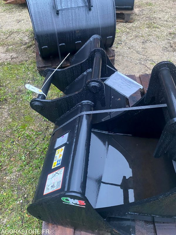 Godet Curage 1200mm S40 NEUF - Rezerves daļa - Celtniecības tehnika: foto 2 Godet Curage 1200mm S40 NEUF - Rezerves daļa - Celtniecības tehnika: foto 2