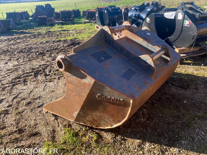 Godet Curage 1400mm S60 - Rezerves daļa - Celtniecības tehnika: foto 5 Godet Curage 1400mm S60 - Rezerves daļa - Celtniecības tehnika: foto 5