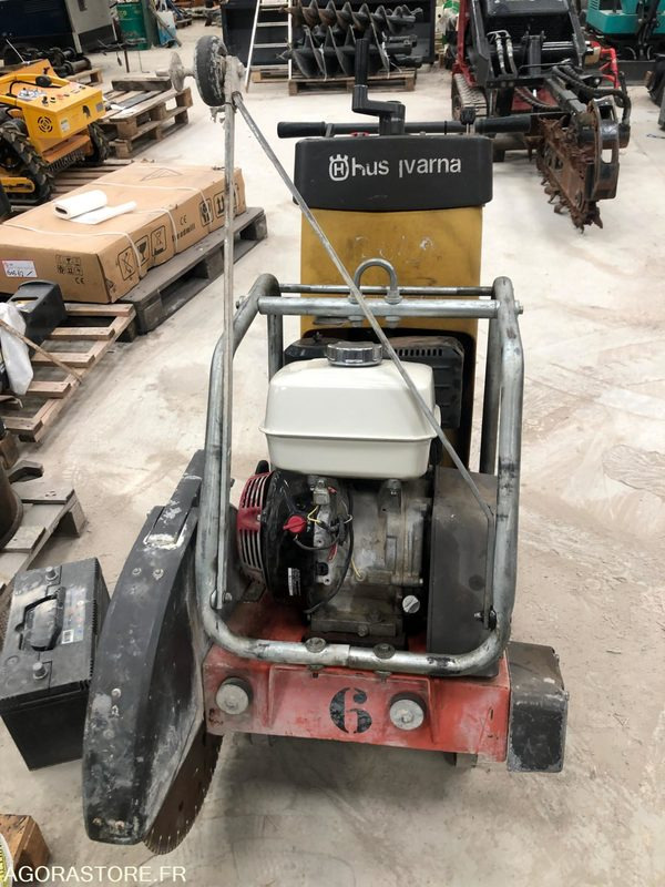 SCIE A SOL HUSQVARNA FS413 - 500 mm - Celtniecības maisītājs: foto 2 SCIE A SOL HUSQVARNA FS413 - 500 mm - Celtniecības maisītājs: foto 2