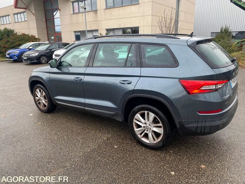 Skoda Kodiaq 2.0 TDI 16V 4x2 DSG7 150 cv Boîte auto - 2020 - 280750km - SUV: foto 1 Skoda Kodiaq 2.0 TDI 16V 4x2 DSG7 150 cv Boîte auto - 2020 - 280750km - SUV: foto 1