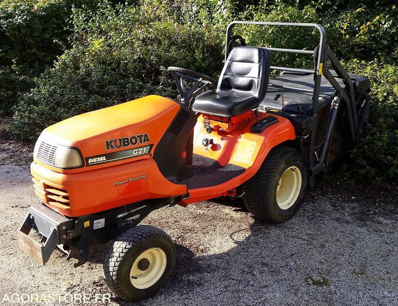 TONDEUSE KUBOTA G21 DIESEL 2007 933H SANS PLATEAU DE COUPE - Zāles pļāvējs: foto 1 TONDEUSE KUBOTA G21 DIESEL 2007 933H SANS PLATEAU DE COUPE - Zāles pļāvējs: foto 1