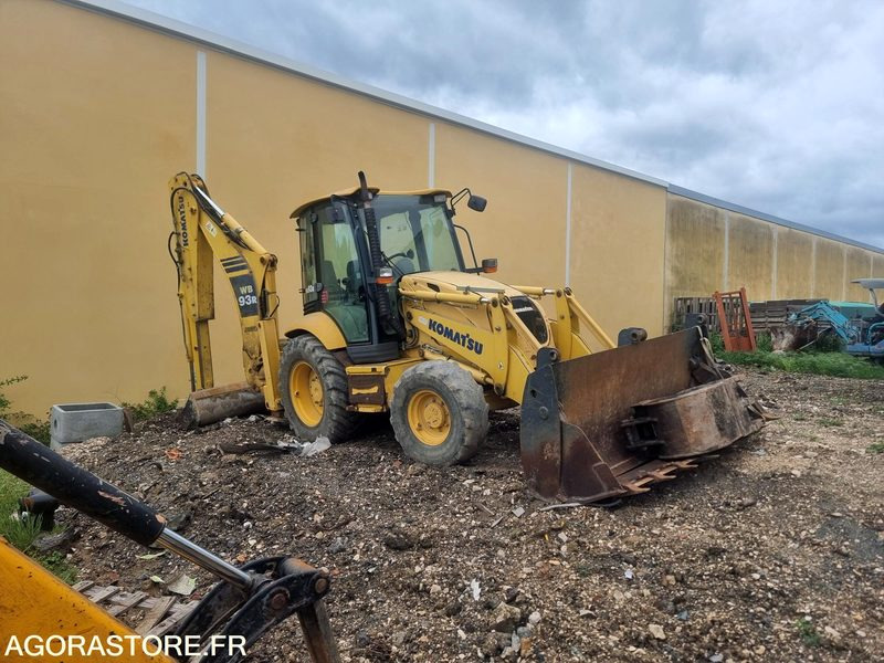 TRACTOPELLE KOMATSU WB93R / F51441 / 2006 / 7 391H / VENTE EN L'ETAT - Ekskavators-iekrāvējs: foto 2 TRACTOPELLE KOMATSU WB93R / F51441 / 2006 / 7 391H / VENTE EN L'ETAT - Ekskavators-iekrāvējs: foto 2