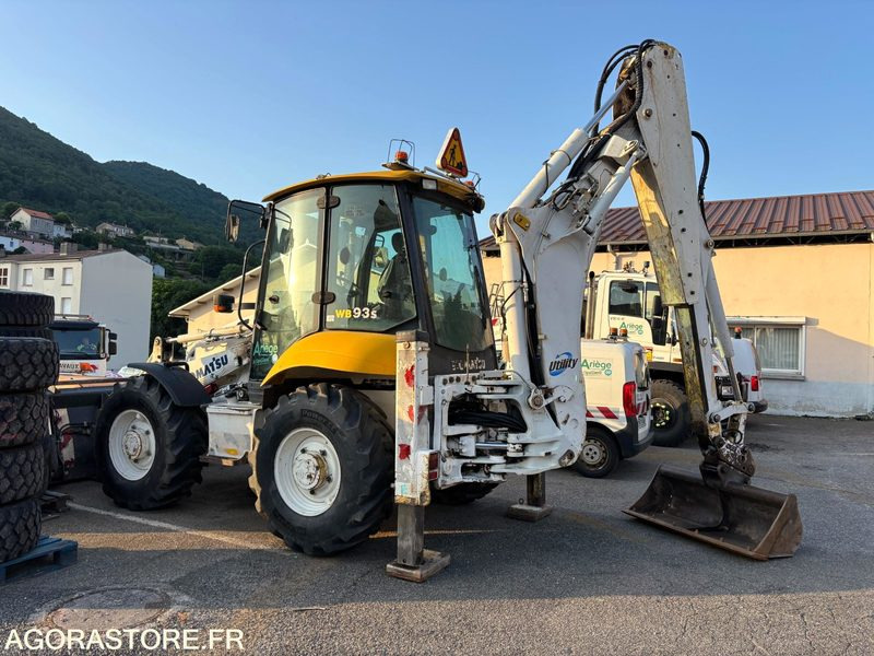 TRACTOPELLE KOMATSU WB93R MTP50-08 - 2008 - Ekskavators-iekrāvējs: foto 5 TRACTOPELLE KOMATSU WB93R MTP50-08 - 2008 - Ekskavators-iekrāvējs: foto 5