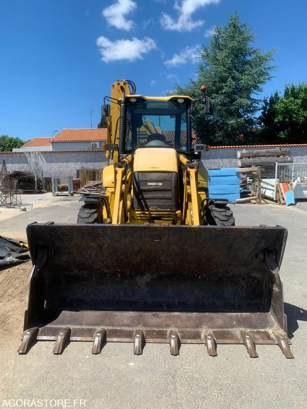 TRACTOPELLE | KOMATSU WB97R | 4358 heures - Ekskavators-iekrāvējs: foto 2 TRACTOPELLE | KOMATSU WB97R | 4358 heures - Ekskavators-iekrāvējs: foto 2