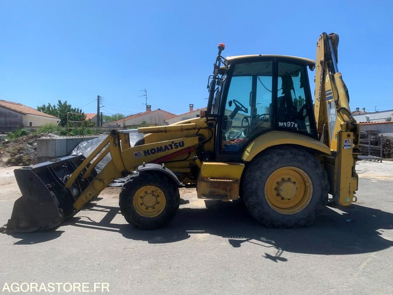 TRACTOPELLE | KOMATSU WB97R | 4358 heures - Ekskavators-iekrāvējs: foto 1 TRACTOPELLE | KOMATSU WB97R | 4358 heures - Ekskavators-iekrāvējs: foto 1