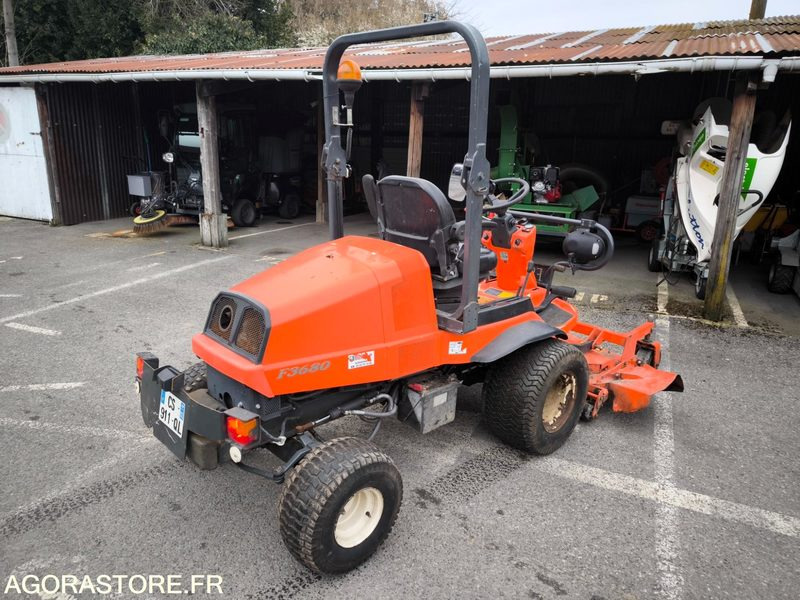 Tondeuse KUBOTA F3680 3688 heures 2013 - Zāles pļāvējs: foto 1 Tondeuse KUBOTA F3680 3688 heures 2013 - Zāles pļāvējs: foto 1