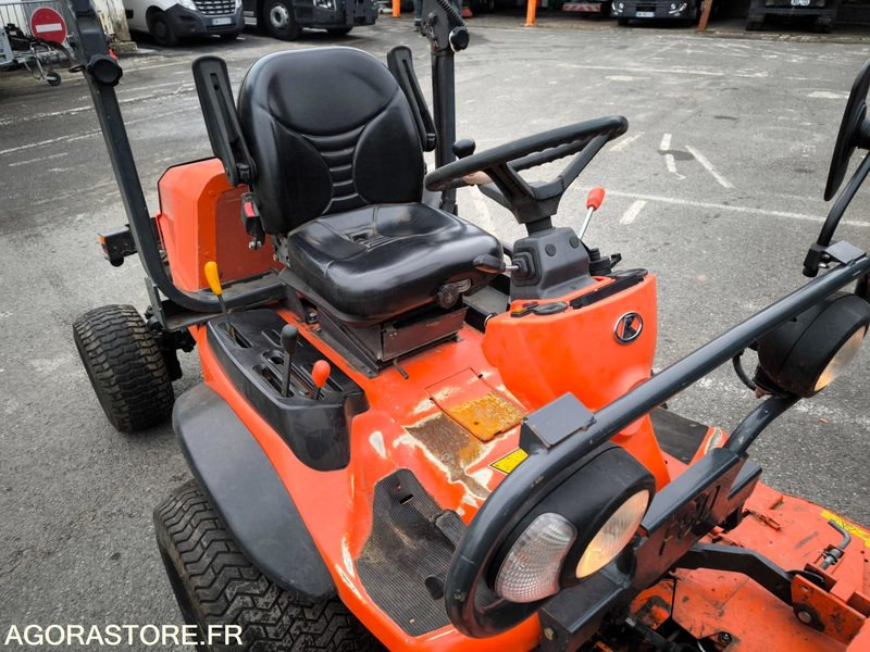 Tondeuse KUBOTA F3680 3688 heures 2013 - Zāles pļāvējs: foto 2 Tondeuse KUBOTA F3680 3688 heures 2013 - Zāles pļāvējs: foto 2