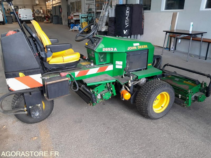 Tondeuse hélicoïdale John Deere - Zāles pļāvējs: foto 1 Tondeuse hélicoïdale John Deere - Zāles pļāvējs: foto 1