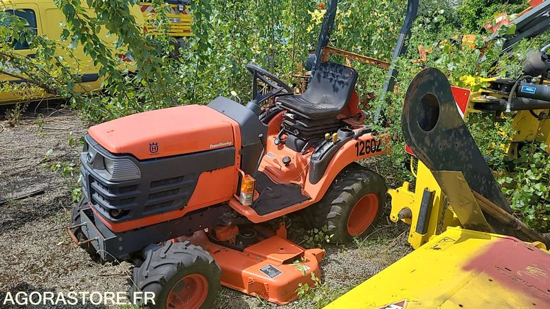 Tondeuse ventral KUBOTA - 2008 - Zāles pļāvējs: foto 1 Tondeuse ventral KUBOTA - 2008 - Zāles pļāvējs: foto 1