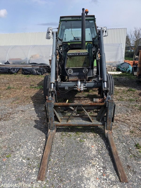 Tracteur DEUTZ-FAHR - Traktors: foto 4 Tracteur DEUTZ-FAHR - Traktors: foto 4