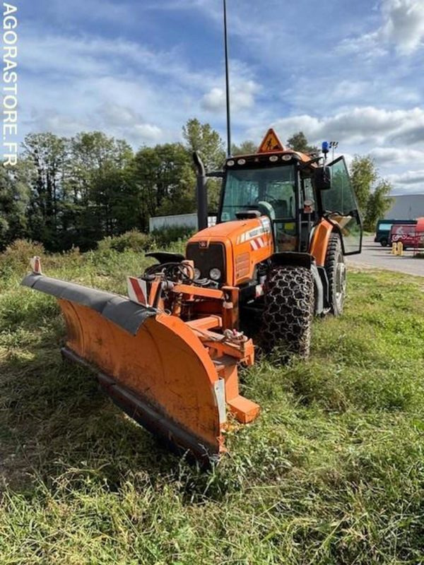 Tracteur Massey Ferguson FAF30 de 2005 5900h - Traktors: foto 4 Tracteur Massey Ferguson FAF30 de 2005 5900h - Traktors: foto 4