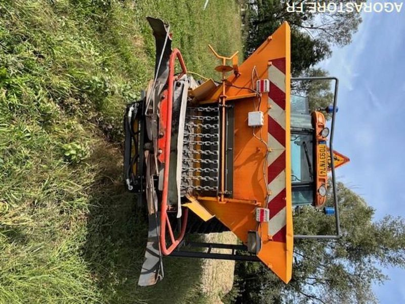 Tracteur Massey Ferguson FAF30 de 2005 5900h - Traktors: foto 3 Tracteur Massey Ferguson FAF30 de 2005 5900h - Traktors: foto 3