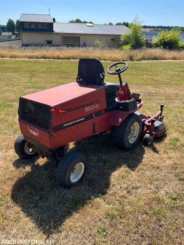 Tracteur tondeuse diesel TORO diesel MULCHING - Zāles pļāvējs: foto 4 Tracteur tondeuse diesel TORO diesel MULCHING - Zāles pļāvējs: foto 4