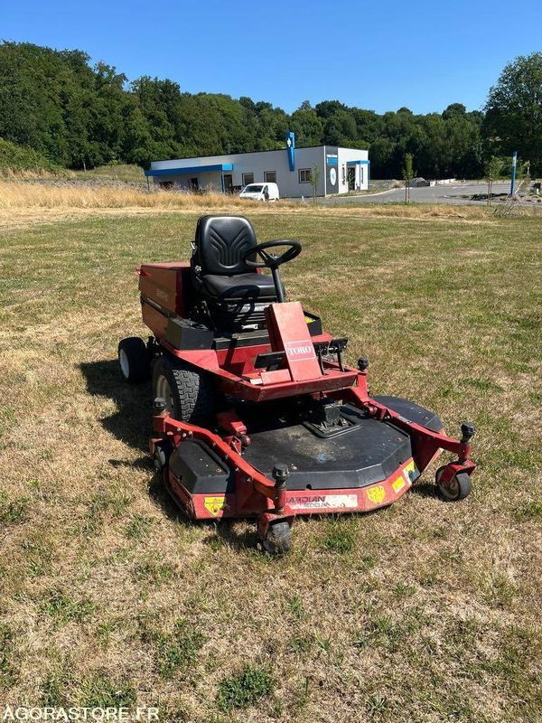 Tracteur tondeuse diesel TORO diesel MULCHING - Zāles pļāvējs: foto 5 Tracteur tondeuse diesel TORO diesel MULCHING - Zāles pļāvējs: foto 5