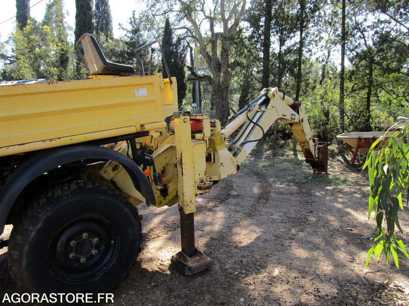 Unimog U140 - 1994 - 115 000km - TRES BON ETAT - Ekskavators-iekrāvējs: foto 4 Unimog U140 - 1994 - 115 000km - TRES BON ETAT - Ekskavators-iekrāvējs: foto 4