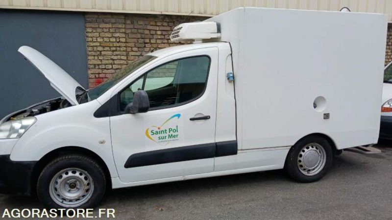 VEHICULE FRIGORIFIQUE PEUGEOT PARTNER AB519FR - Mazs furgons: foto 4 VEHICULE FRIGORIFIQUE PEUGEOT PARTNER AB519FR - Mazs furgons: foto 4