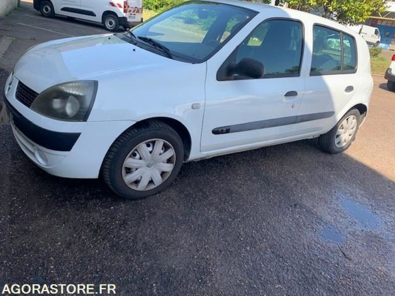 VOITURE CLIO RENAULT roulante - Vieglā automašīna: foto 1 VOITURE CLIO RENAULT roulante - Vieglā automašīna: foto 1