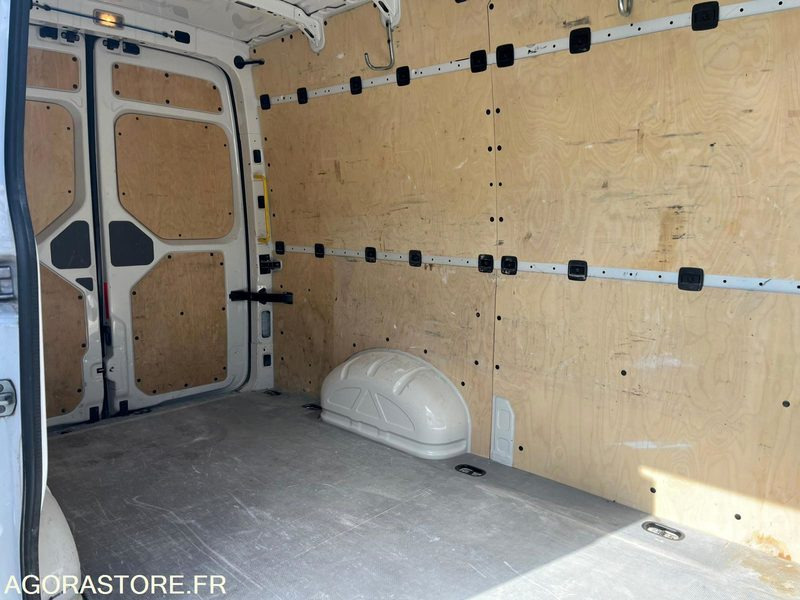 VOLKSWAGEN CRAFTER - 2017 - 112600 Kms - Kravas mikroautobuss: foto 5 VOLKSWAGEN CRAFTER - 2017 - 112600 Kms - Kravas mikroautobuss: foto 5