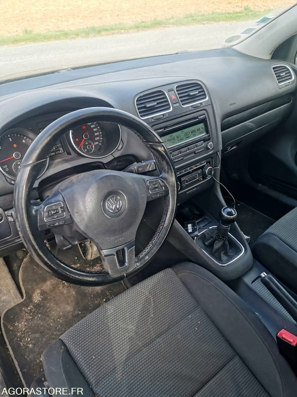 VOLKSWAGEN GOLF 6 - 2009 - - Vieglā automašīna: foto 5 VOLKSWAGEN GOLF 6 - 2009 - - Vieglā automašīna: foto 5