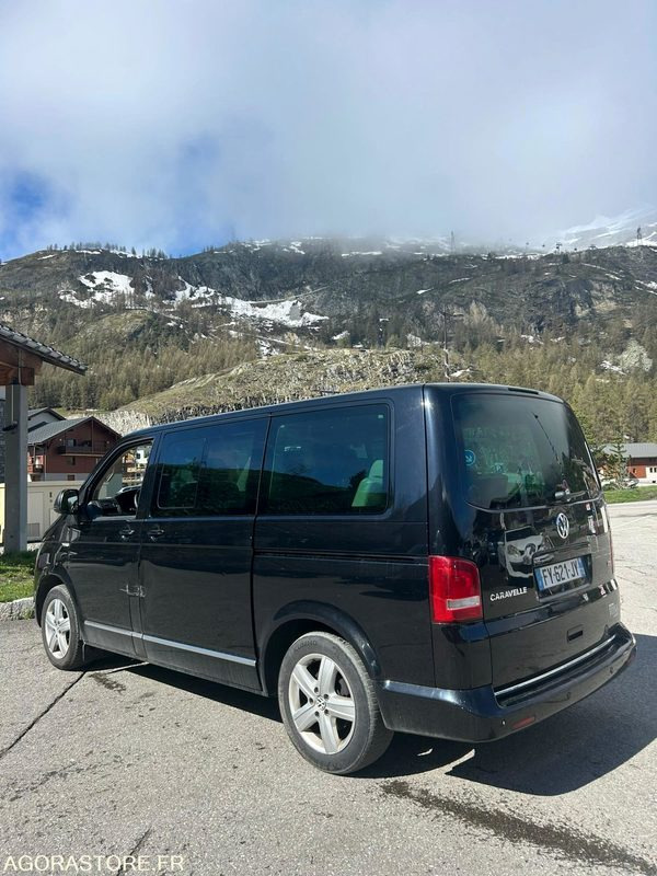 VOLKSWAGEN MULTIVAN - Vieglā automašīna: foto 2 VOLKSWAGEN MULTIVAN - Vieglā automašīna: foto 2