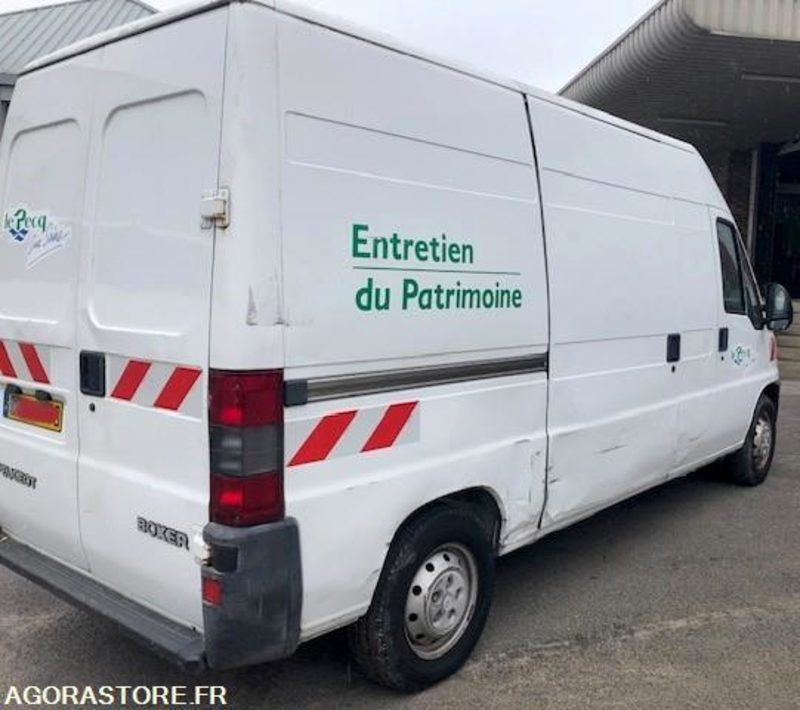 Véhicule PEUGEOT BOXER 2001 NON ROULANT EN L'ETAT - Mazs furgons: foto 3 Véhicule PEUGEOT BOXER 2001 NON ROULANT EN L'ETAT - Mazs furgons: foto 3