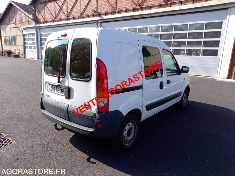 Vends Renault kangoo diesel - Mazs furgons: foto 5 Vends Renault kangoo diesel - Mazs furgons: foto 5