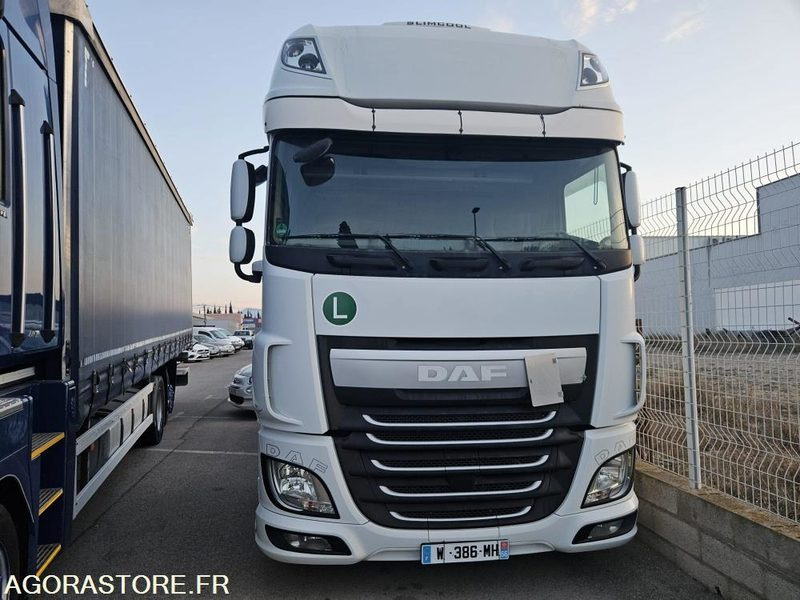 TRACTEUR DAF XF 510 XL - 2016 - 447120km - TRES BON ETAT - Vilcējs: foto 4 TRACTEUR DAF XF 510 XL - 2016 - 447120km - TRES BON ETAT - Vilcējs: foto 4