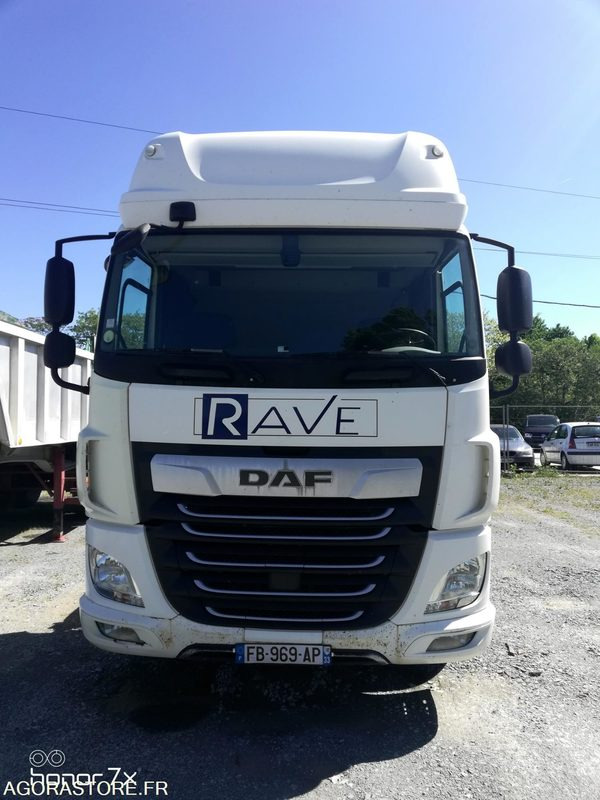 Tracteur DAF CF480 hydraulique - 2018 - 395350 kms (41481) - Vilcējs: foto 4 Tracteur DAF CF480 hydraulique - 2018 - 395350 kms (41481) - Vilcējs: foto 4