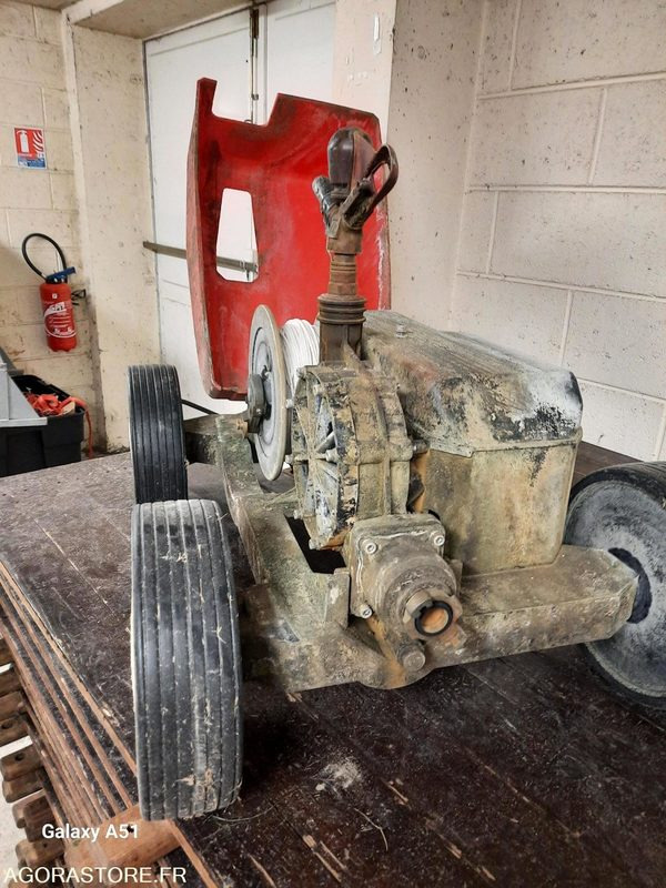 Arroseur automoteur perrot rollcart T - Dārza tehnika: foto 2 Arroseur automoteur perrot rollcart T - Dārza tehnika: foto 2