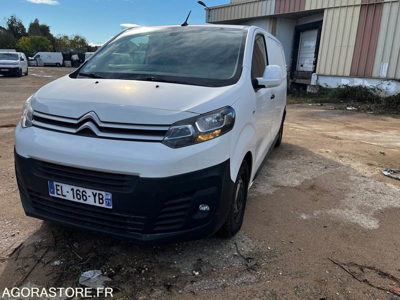 Citroen jumpy 2017 1.6hdi 341000km - Kravas mikroautobuss: foto 5 Citroen jumpy 2017 1.6hdi 341000km - Kravas mikroautobuss: foto 5