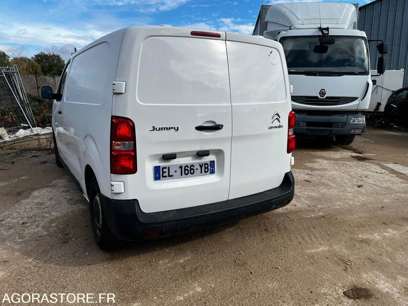 Citroen jumpy 2017 1.6hdi 341000km - Kravas mikroautobuss: foto 3 Citroen jumpy 2017 1.6hdi 341000km - Kravas mikroautobuss: foto 3