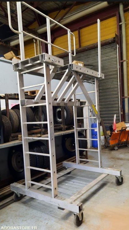 Échelle échafaudage DISTEL 6 METRES X 170X63 ECHELLE 190 VALEUR NEUF 18000 EU - Instrument/ Aprīkojums: foto 3 Échelle échafaudage DISTEL 6 METRES X 170X63 ECHELLE 190 VALEUR NEUF 18000 EU - Instrument/ Aprīkojums: foto 3