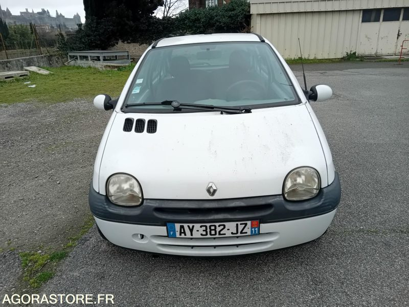 Renault twingo 95587 kms 2006 AY382JZ - Vieglā automašīna: foto 1 Renault twingo 95587 kms 2006 AY382JZ - Vieglā automašīna: foto 1