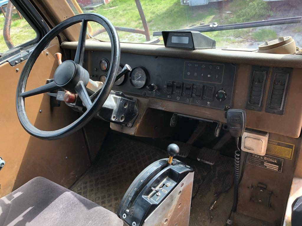 CAT 773B - Karjeru pašizgāzējs: foto 1 CAT 773B - Karjeru pašizgāzējs: foto 1